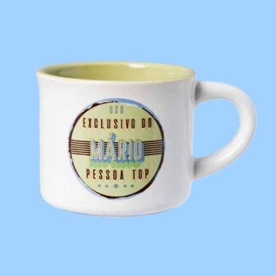 Caneca branca com texto personalizado Mário