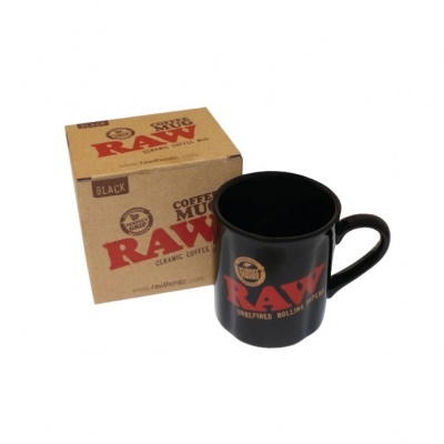 Caneca preta RAW com caixa de embalagem castanha RAW