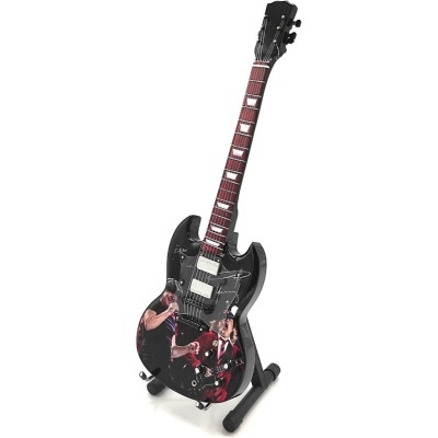 Guitarra elétrica preta com ilustrações coloridas em suporte