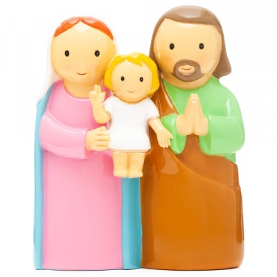 Figuras de cerâmica de família com três pessoas coloridas