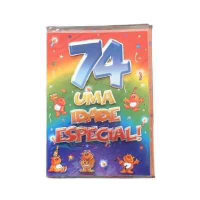 cartão comemorativo colorido com texto e desenhos de animais