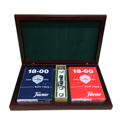 Conjunto de baralhos de cartas em estojo de madeira, um baralho azul e outro vermelho, com dados e marcador de pontos