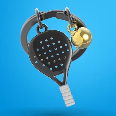 Chaveiro com mini raquete de padel preta e bola dourada