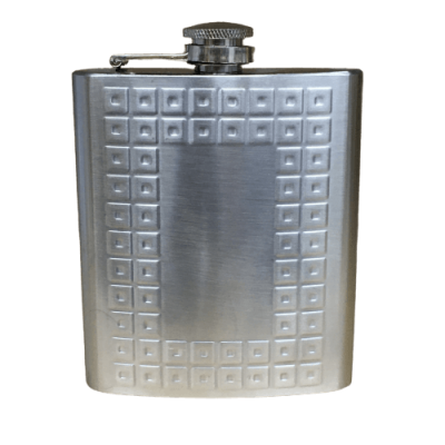 Cantil metálico prateado com textura em relevo quadrada