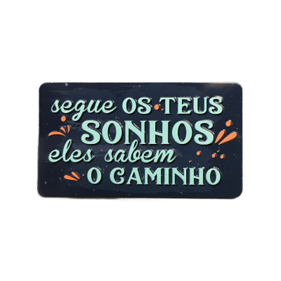 Placa decorativa azul com texto motivacional em branco, azul claro e laranja