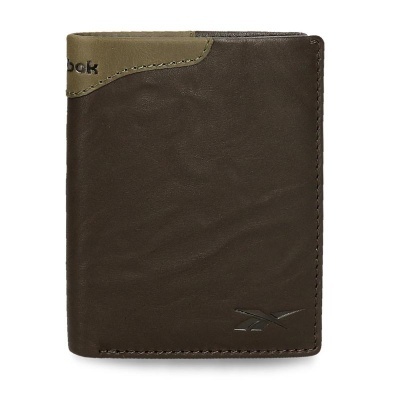 Carteira masculina em pele castanha com detalhes verdes e logótipos Reebok e RX