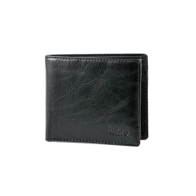 Carteira de couro preta com a marca 'Relanc'