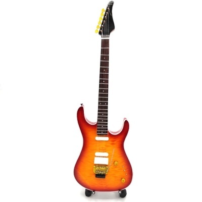 Guitarra elétrica sunburst com três captadores e ponte dourada