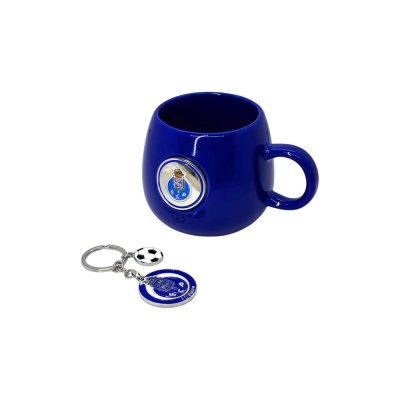 Caneca azul FC Porto com porta-chaves com emblemas de futebol