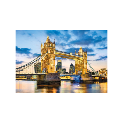 Ponte majestosa iluminada ao entardecer com reflexos na água