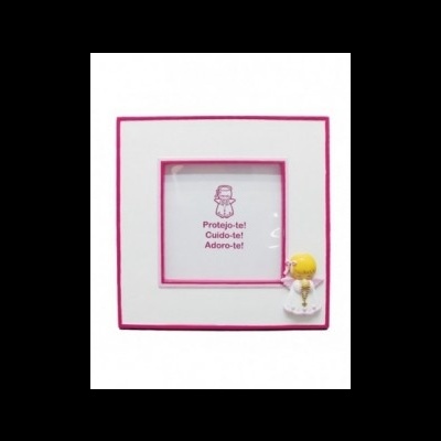 Moldura quadrada branca com borda rosa, frase e boneco anjo amarelo