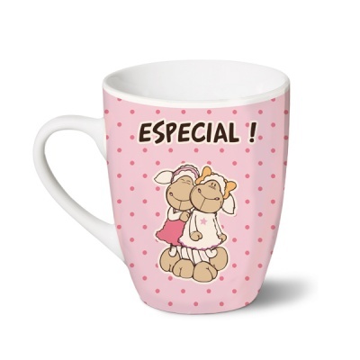 Caneca rosa com bolinhas vermelhas e desenho de carneirinhos com texto ESPECIAL !