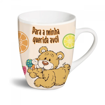 Caneca branca com desenho de urso e texto para avó