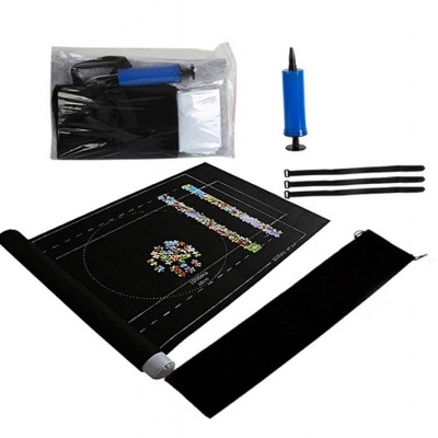 Kit para montagem de puzzle com tapete preto enrolável, bomba de ar azul, faixas, luvas e saco preto