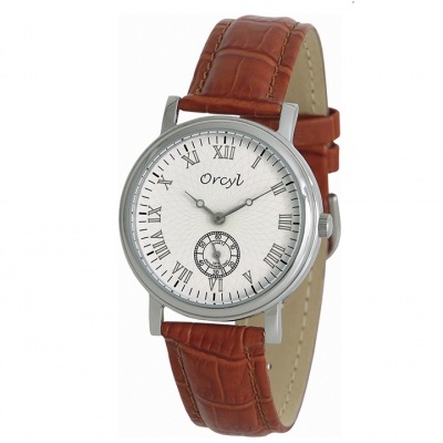 Relógio Orcyl com bracelete castanha e mostrador branco com números romanos