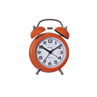 Relógio despertador laranja com mostrador branco e números pretos