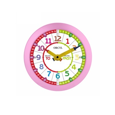Relógio colorido com moldura rosa e números grandes