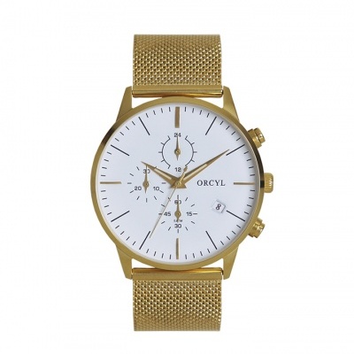 Relógio de pulso dourado com mostrador branco e bracelete de malha metálica