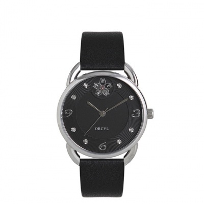 Relógio com bracelete preta e mostrador preto com números e cristais