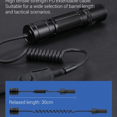 Cabo extensível preto com texto descritivo em inglês