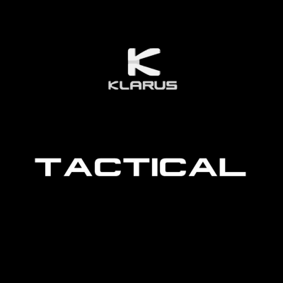 Logotipo KLARUS e palavra TACTICAL em fundo preto