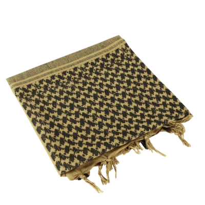Lenço com padrão pied de poule preto e bege com franjas nas pontas.