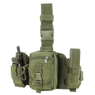 Estojo tático verde com múltiplos compartimentos e presilhas cruzadas