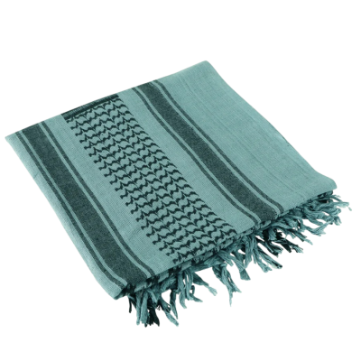 Lenço azul claro com padrões azuis escuros e franjas