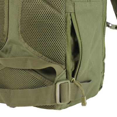Secção lateral de colete táctico verde-oliva com malha, zíper e fivela