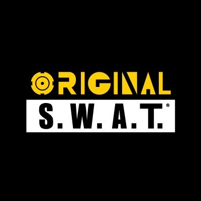 Logótipo amarelo e branco com as palavras ORIGINAL e S.W.A.T. em fundo preto