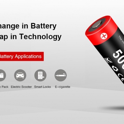 Bateria cilíndrica recarregável de íon de lítio 5000mAh 3,7V em fundo cinzento com texto promocional