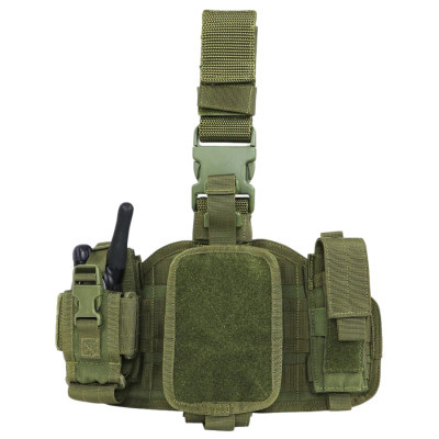 bolsa tática verde oliva com rádio comunicador