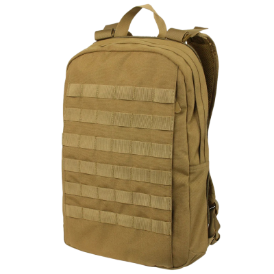 Mochila bege com várias alças longitudinais para transporte