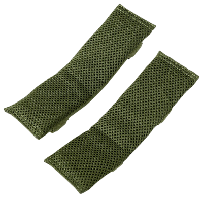 Par de protetores em malha verde oliva com textura de rede