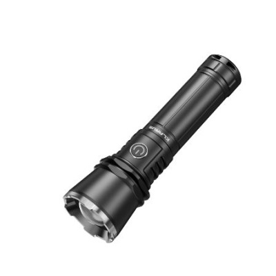 Lanterna preta de metal com botão circular e design robusto