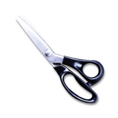 Tesoura metálica com cabo preto