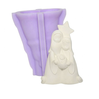 Moldes de silicone lilás e figura branca da Sagrada Família
