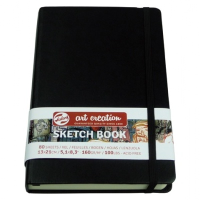 Caderno de esboços preto com faixa branca e texto colorido