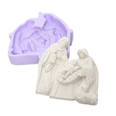 Molde de silicone lilás com figura branca do presépio cristão