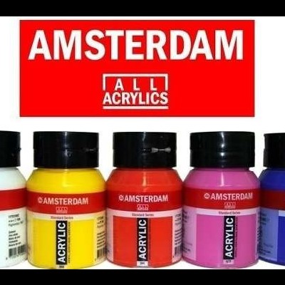 Frascos pequenos de tinta acrílica AMSTERDAM em cores variadas com tampa preta