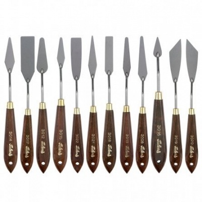 Conjunto de 12 espátulas de pintura com cabos em madeira escura
