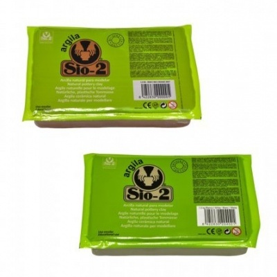 dois blocos de argila natural em embalagens verdes com texto Sio-2