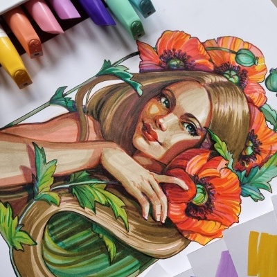 Marcadores coloridos e desenho artístico de mulher com flores e folhas