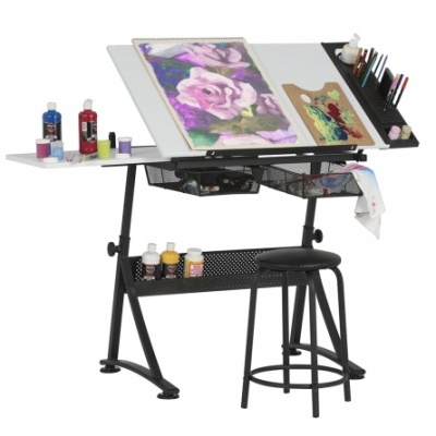 Mesa desenho branca com estrutura preta, desenho flores rosas, tintas e banco preto