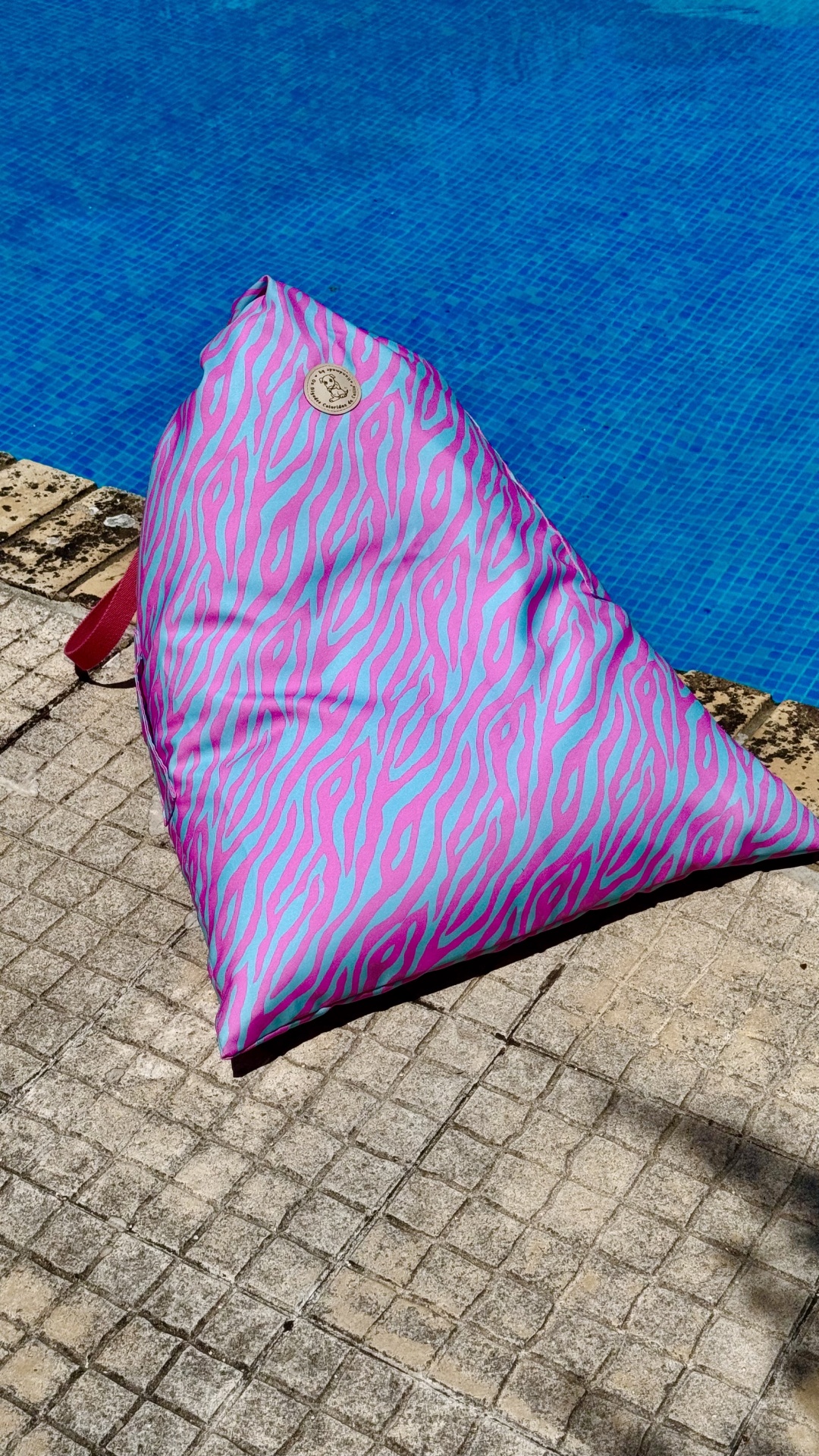 Puff de Praia #93 (versão de capa amovível) - rosa e verde