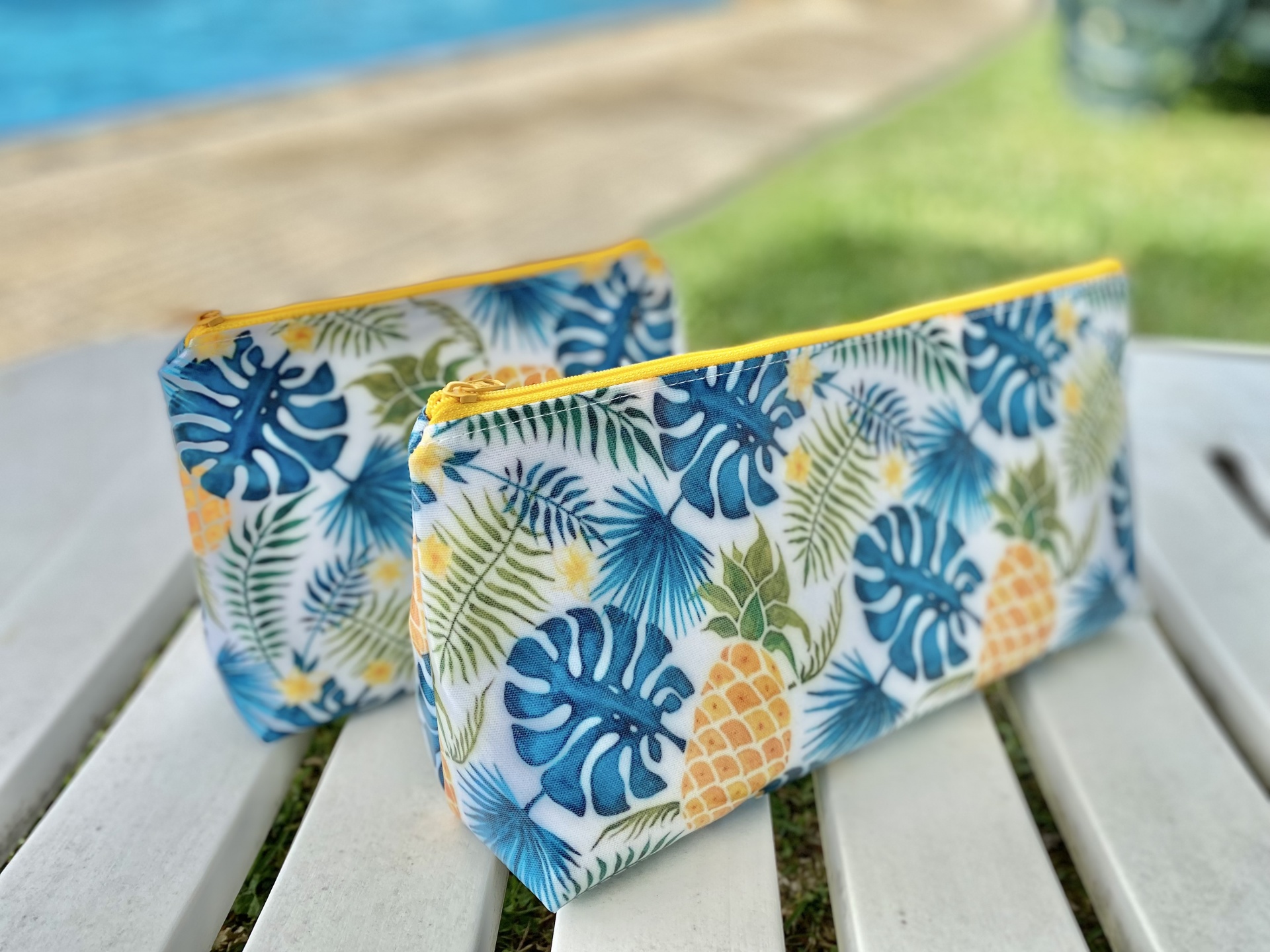 Necessaire Plastificada Grande Arruda Pineapple