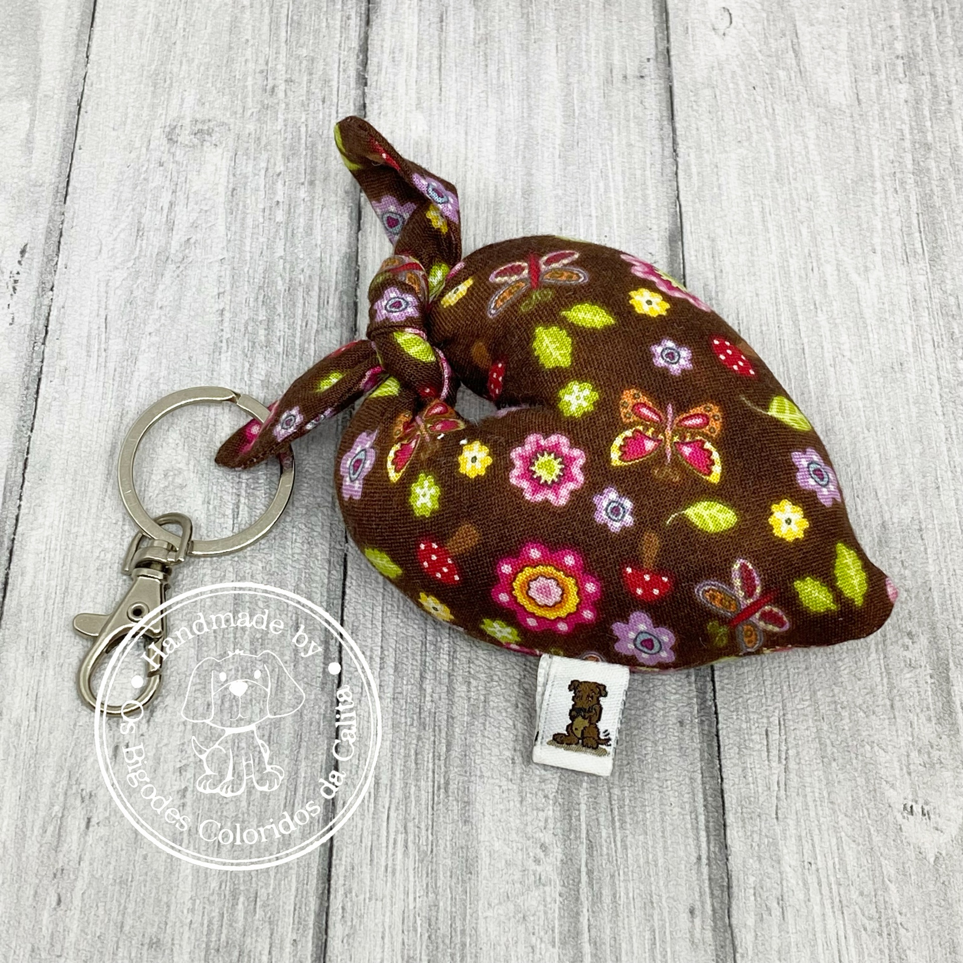 Porta-chaves coração Flores Fundo Castanho