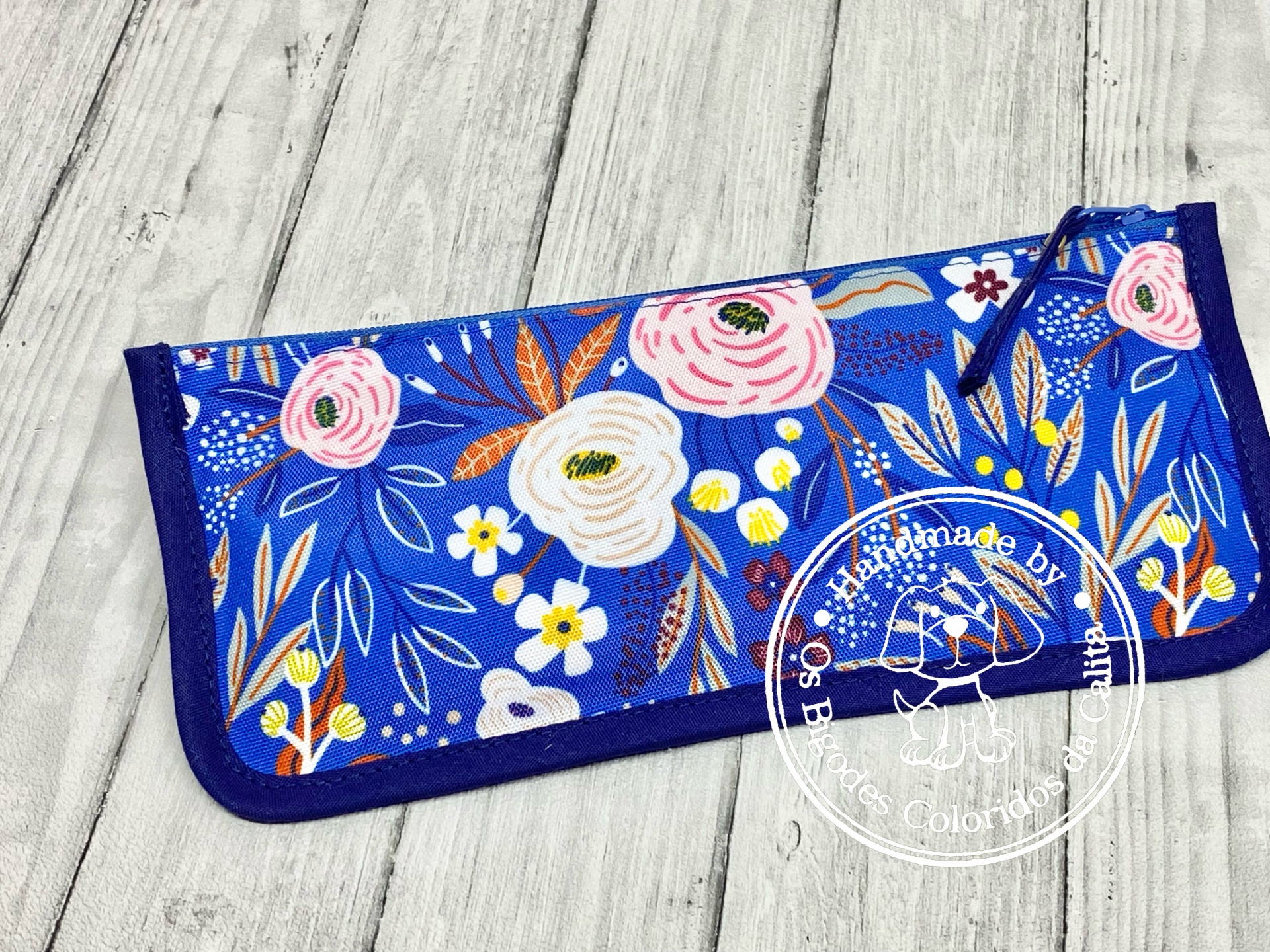 Estojo Meia-Lua Blue Flowers