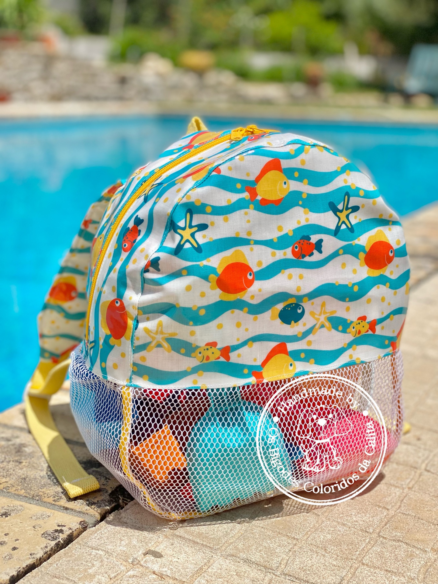 Mochila de Praia Peixinhos nas Ondas