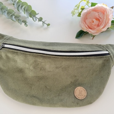 BumBag Bombazina Verde Musgo